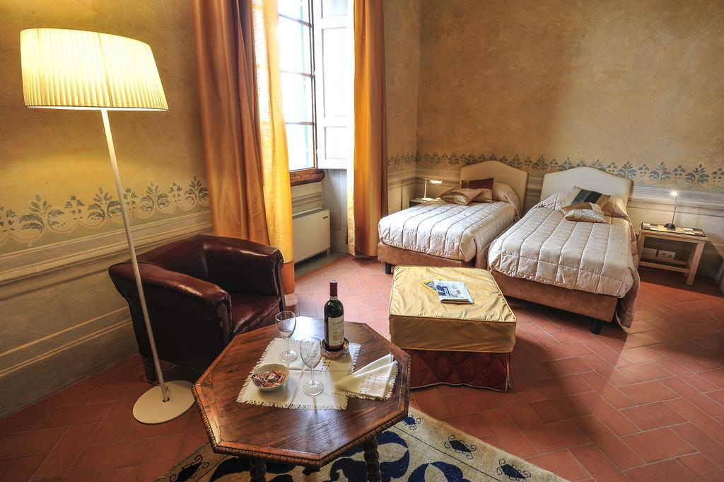Torre Dei Lari Residenza D'Epoca Bed & Breakfast Firenze Rom bilde