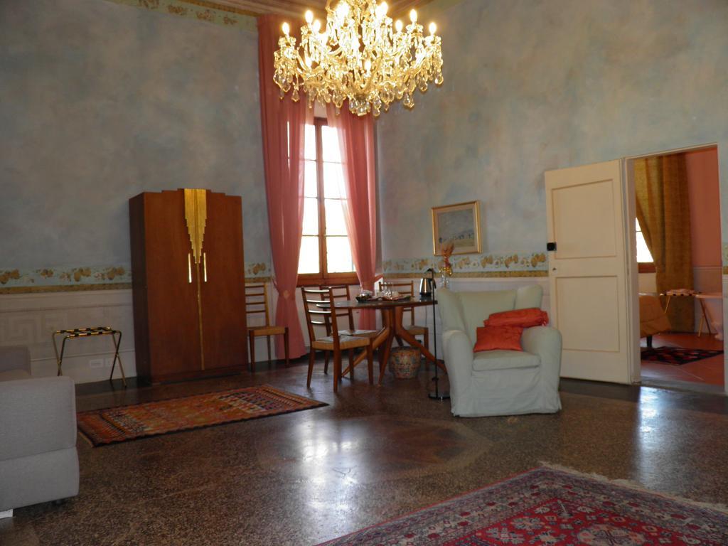 Torre Dei Lari Residenza D'Epoca Bed & Breakfast Firenze Eksteriør bilde