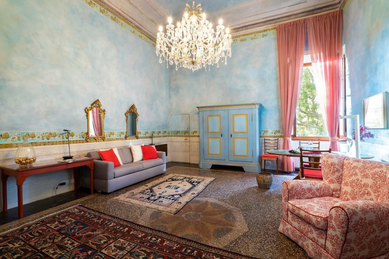 Torre Dei Lari Residenza D'Epoca Bed & Breakfast Firenze Eksteriør bilde